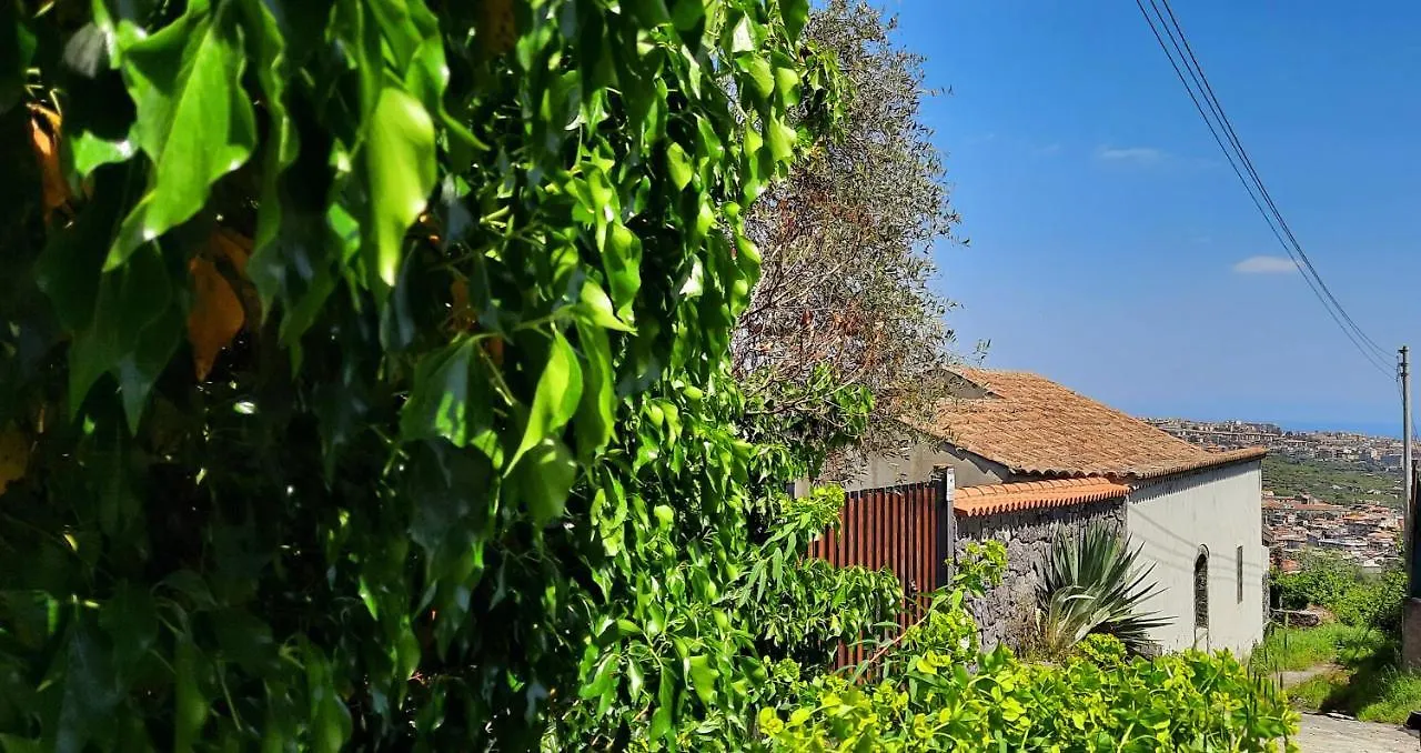 Sycylia - Approdo Sull'Etna Homestay